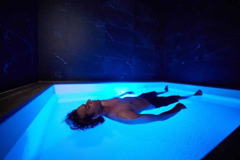 Exploring the Benefits of Floatation Therapy